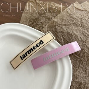 french vintage larmood letter hair clip